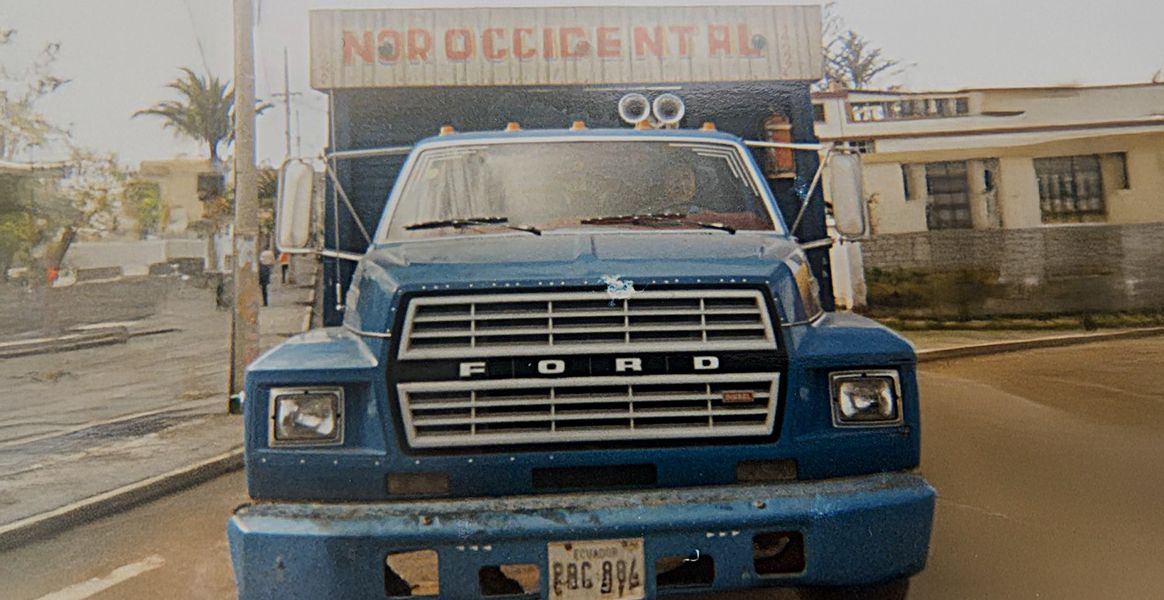 Slide de presentación de servicios de transporte especializado Noroccidental