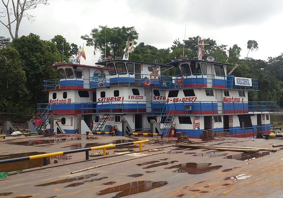 Gabarras fluviales para transporte de carga pesada por vías marítimas y fluviales