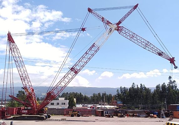 Grúas sobre orugas tipo crawler crane para operaciones en terrenos difíciles