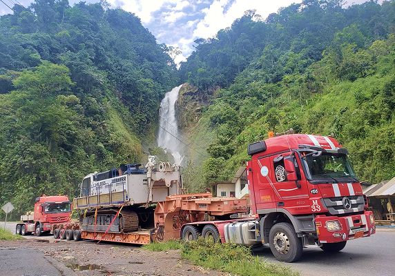 Plataformas de cama alta y cama baja, remolques para diferentes tipos de carga