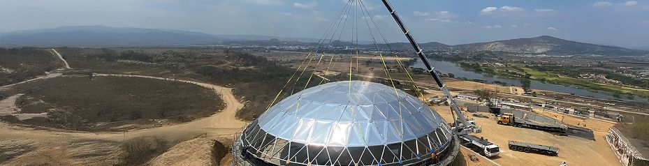 Banner principal de Noroccidental, empresa líder en transporte de carga pesada y logística industrial en Ecuador